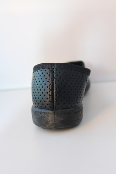 Туфли женские перфорация, черные (искус. кожа, ПВХ) девичьи М11Пч/д